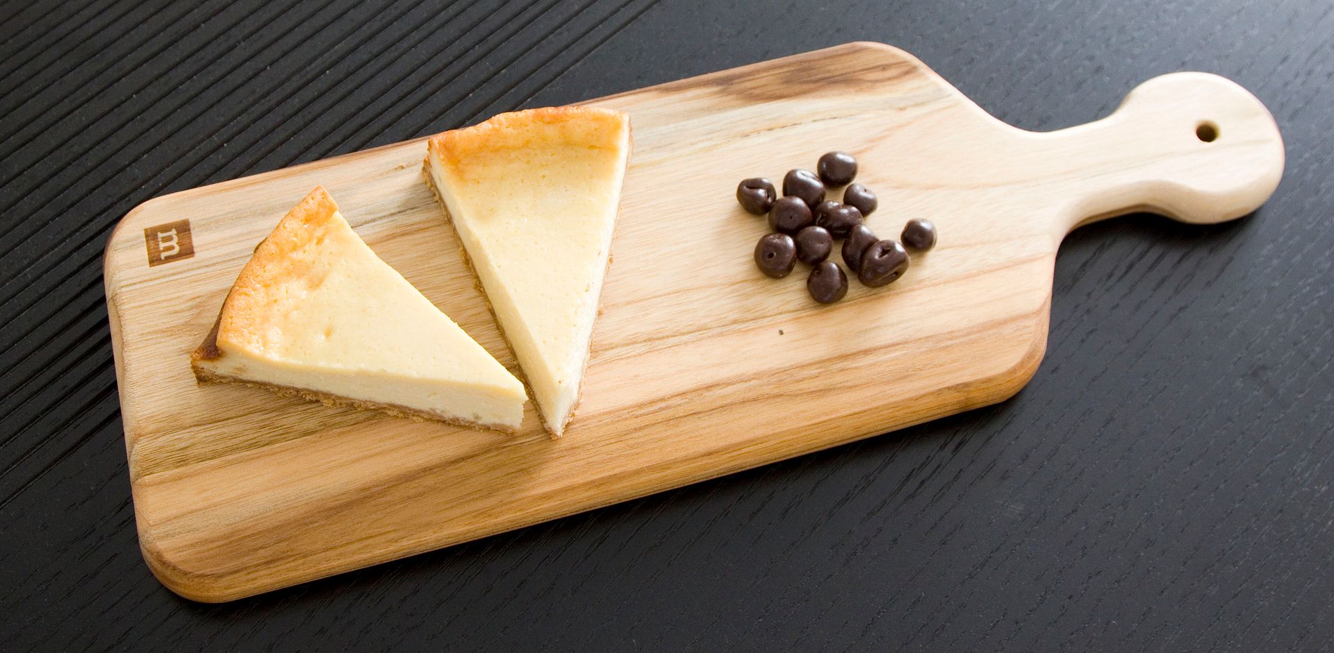 Food Makes Me Happy: No Water Bath New York Style Cheesecake